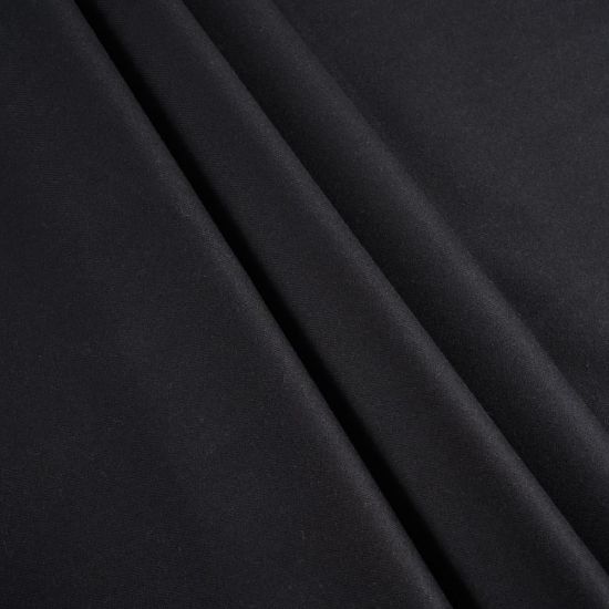 صورة قماش ترو لايف جوخ شتوي اسود